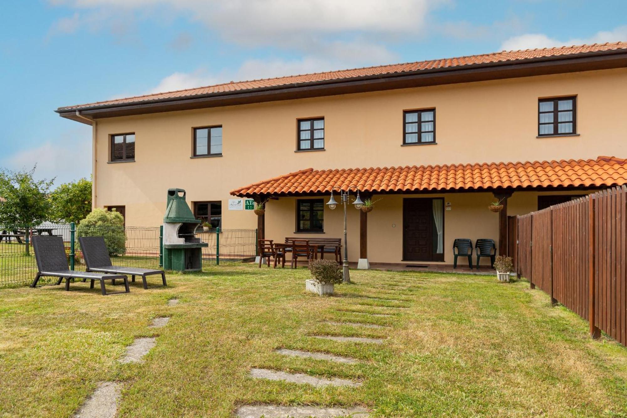 Apartamentos El Acebo Naves  Ngoại thất bức ảnh